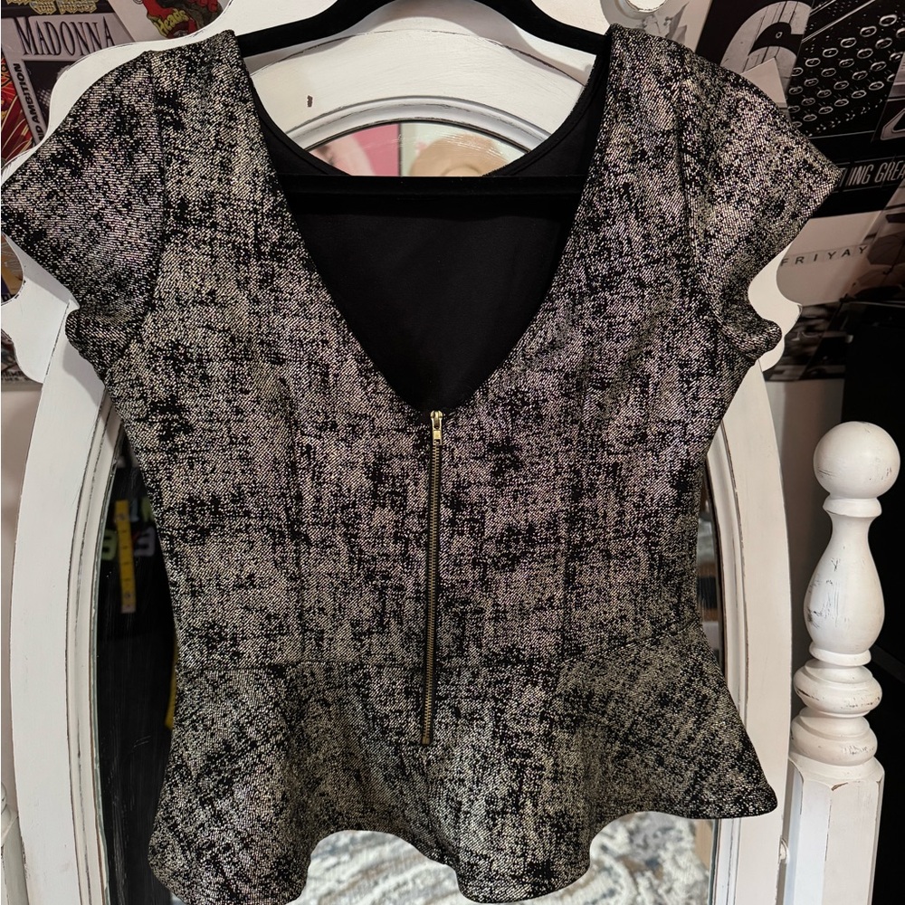 Design Lab Lord & Taylor Textured Black and White Blouse